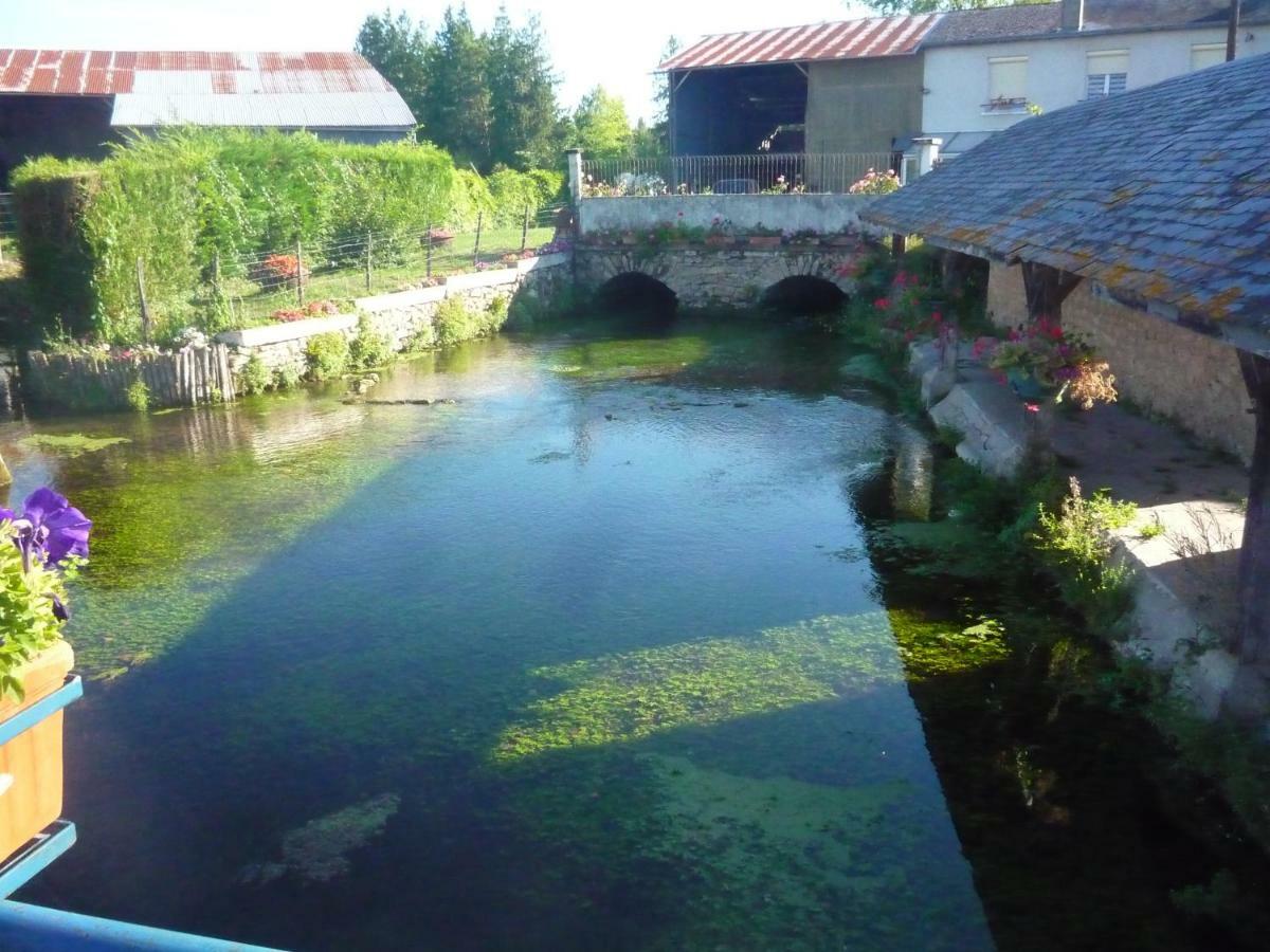 Aux Caprices Des Dieux Marnes Luaran gambar